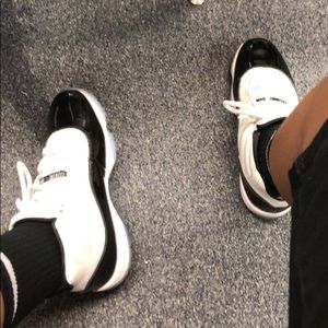 Meet your Posher, Adrian